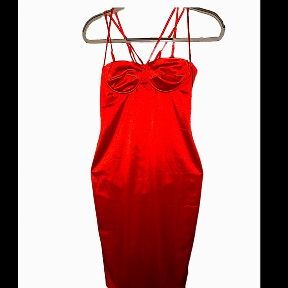 ‼️NWT‼️ NEVER BEEN WORN Angel Touch NY Red Midi Dress - Picture 2 of 4